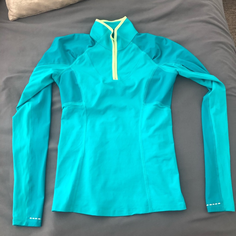 Rare Lululemon swiftly 1/2 zip Jacket UEC